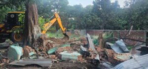 उत्तराखंड के कुंडेश्वरी में अवैध मजारों पर चला बुलडोजर, पांच अवैध मजारों को किया ध्वस्त