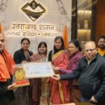 उत्तराखंड के हरिद्वार में श्री वैश्य समाज बंधु मध्य क्षेत्र ने किया जिलाधिकारी मयूर दीक्षित को सम्मानित।