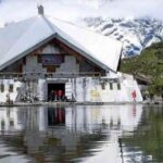 उत्तराखंड में 23 मई से शुरू होगी हेमकुंट साहिब यात्रा, कम बर्फबारी के बीच कपाट खोलने की तारीख तय।