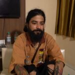 उत्तराखंड के चर्चित यूट्यूबर और Bigg Boss 17 फेम अनुराग डोभाल का LIVE हादसा, मेरठ हाईवे पर कार क्रैश।