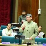 उत्तराखंड के विधानसभा में जनसंख्या नियंत्रण कानून पर उठी मांग, मुख्यमंत्री बोले—जरूरत पड़ी तो विचार किया जा सकता है।
