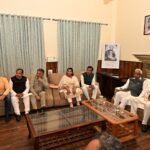 उत्तराखंड के हरिद्वार में मुख्यमंत्री ने कुंभ मेले के दिव्य-भव्य आयोजन के लिए सभी व्यवस्थाएं समयबद्ध पूरी करने के लिए अधिकारियों को दिए निर्देश।