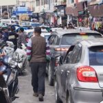 उत्तराखंड के मसूरी में सोमवार को पर्यटकों की भारी भीड़ के कारण दिनभर जाम की स्थिति बनी रही।