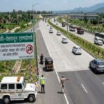 जरा जान लीजिए दिल्ली-देहरादून एक्सप्रेसवे पर इन वाहनों का दौड़ना मना, लगेगा तगड़ा जुर्माना, सफर से पहले जानिए ये नियम।