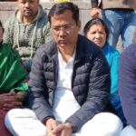 उत्तराखंड में कांग्रेस नेता प्रकाश जोशी का पोस्ट लीडर बनाम पॉलिटिशियन “ ज्योतिष बनाम तांत्रिक, किसपर साध रहें निशाना।