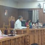 उत्तराखंड की राजधानी के नगर निगम बोर्ड बैठक में हंगामे के बीच आठ प्रस्तावों पर चर्चा, तीन ही हुए पास; किन्नरों की बधाई की रकम तय।