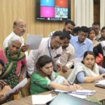 उत्तराखंड की राजधानी के जनता दरबार में उमड़ी फरियादियों की भीड़, बुजुर्ग उत्पीड़न समेत 201 शिकायतों पर प्रशासन की त्वरित सुनवाई।