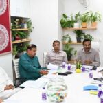 उत्तराखंड में एसआईआर को लेकर राजनैतिक दलों के साथ बैठक।