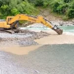 उत्तराखंड के पिथौरागढ़ में रामगंगा नदी पर बनी झील, लोगों में दहशत, प्रवाह सुचारु करने का काम शुरू।