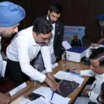 उत्तराखंड की राजधानी में चौथे दिन नगर निगम में उमड़ी सहभागिता, सेक्टर-04 के नागरिकों और संगठनों ने रखे विकास से जुड़े सुझाव।