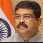दिल्ली के जंतर-मंतर पर चल रहे छात्रों के प्रदर्शन के बीच शिक्षा मंत्री धर्मेंद्र प्रधान ने दिया इस्तीफा।