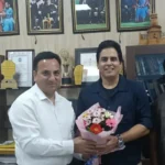 उत्तराखंड में फिल्म अभिनेता अमन वर्मा ने की फिल्म विकास परिषद के नोडल अधिकारी केएस चौहान से भेंट।