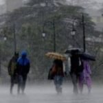 उत्तराखंड के सात जिलों में येलो अलर्ट, तेज बारिश और आकाशीय बिजली की चेतावनी।