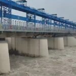 उत्तराखंड में उफनती गंगा, पहाड़ों की बारिश और बराज से छोड़ा जा रहा पानी, हाई अलर्ट पर हरिद्वार।