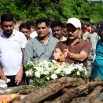 उत्तराखंड में जिला सूचना अधिकारी गिरिजा शंकर जोशी को अंतिम विदाई, चित्रशिला घाट पर हुआ अंतिम संस्कार।