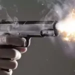 उत्तराखंड के हल्द्वानी में आरटीओ दफ्तर में चली गोली, प्रशासनिक अधिकारी पर केस दर्ज।