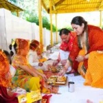 उत्तराखंड में आज सीएम धामी ने महानवमी पर किया कन्या पूजन
