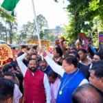 उत्तराखंड में वाल्मीकि जयंती पर सीएम धामी का बड़ा ऐलान, सफाई कर्मचारियों का मानदेय जल्द बढ़ेगा।