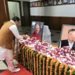 उत्तराखंड में विधानसभा सत्र से पहले सीएम धामी ने दोनों दिवंगत नेताओं को दी श्रद्धांजलि।