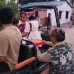 उत्तराखंड में साढ़े तीन महीने बाद खुला कॉर्बेट पार्क का बिजरानी जोन, मुंह मीठा कर रोमांच के सफर पर रवाना हुए सैलानी।