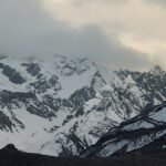 उत्तराखंड के व्यास घाटी में अद्भुत संयोग, बर्फबारी के बाद ओम पर्वत पर एक साथ उभरे दो ओम, बना कौतूहल का विषय।